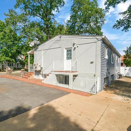 Escape To Our Cozy 3 Bed Rm 2 Bath Unit In Alexandria Va 빌라 외부 사진