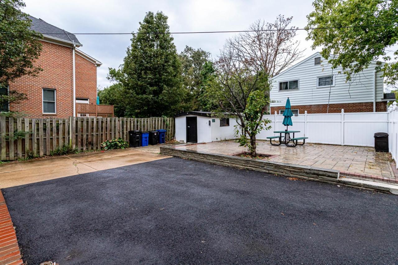 Escape To Our Cozy 3 Bed Rm 2 Bath Unit In Alexandria Va 빌라 외부 사진