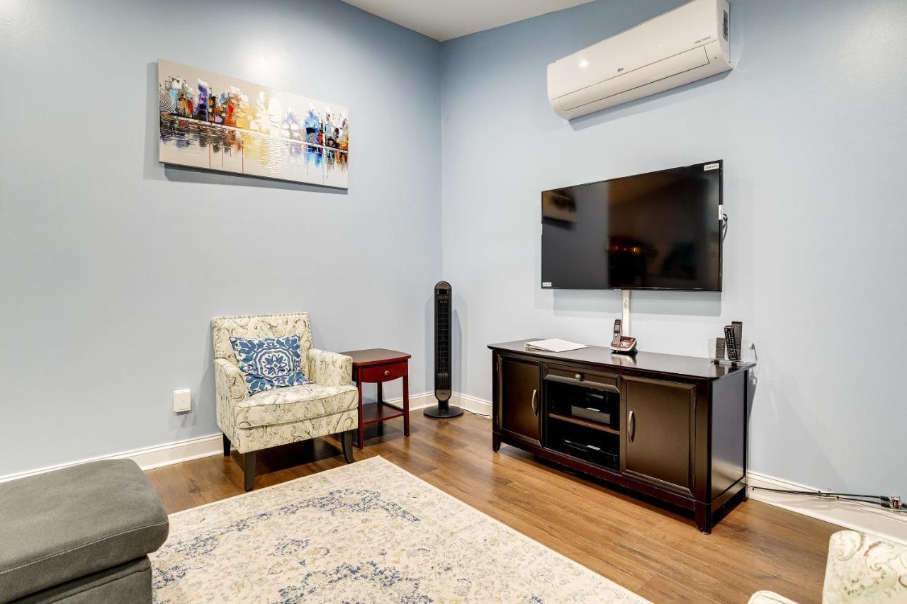 Escape To Our Cozy 3 Bed Rm 2 Bath Unit In Alexandria Va 빌라 외부 사진