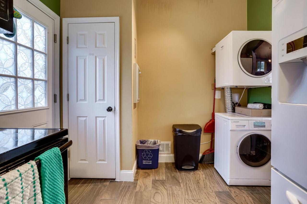 Escape To Our Cozy 3 Bed Rm 2 Bath Unit In Alexandria Va 빌라 외부 사진
