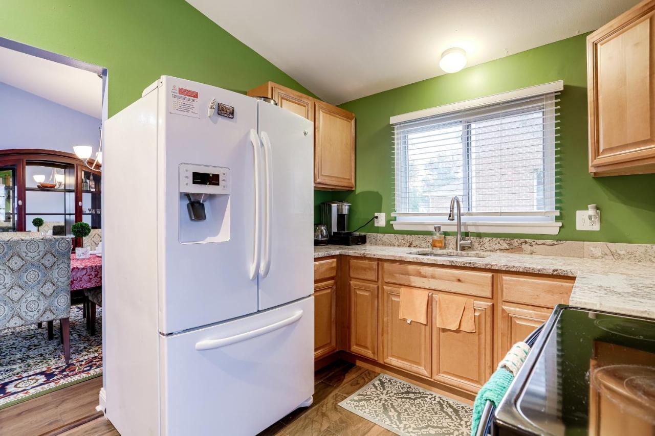 Escape To Our Cozy 3 Bed Rm 2 Bath Unit In Alexandria Va 빌라 외부 사진