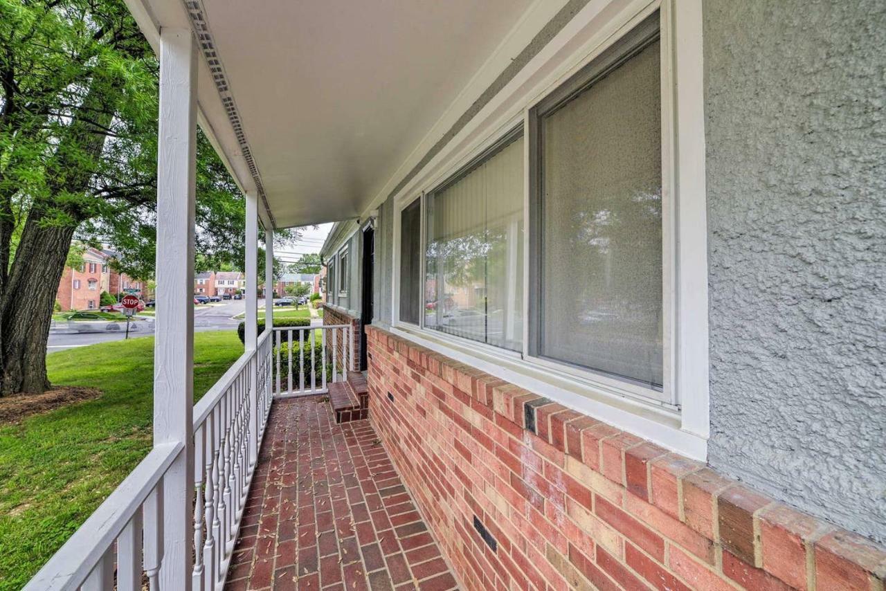 Escape To Our Cozy 3 Bed Rm 2 Bath Unit In Alexandria Va 빌라 외부 사진
